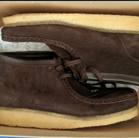 Clarks Wallabees - Picture 2 of 4